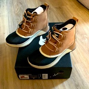 Kids Sorel Out and About boots